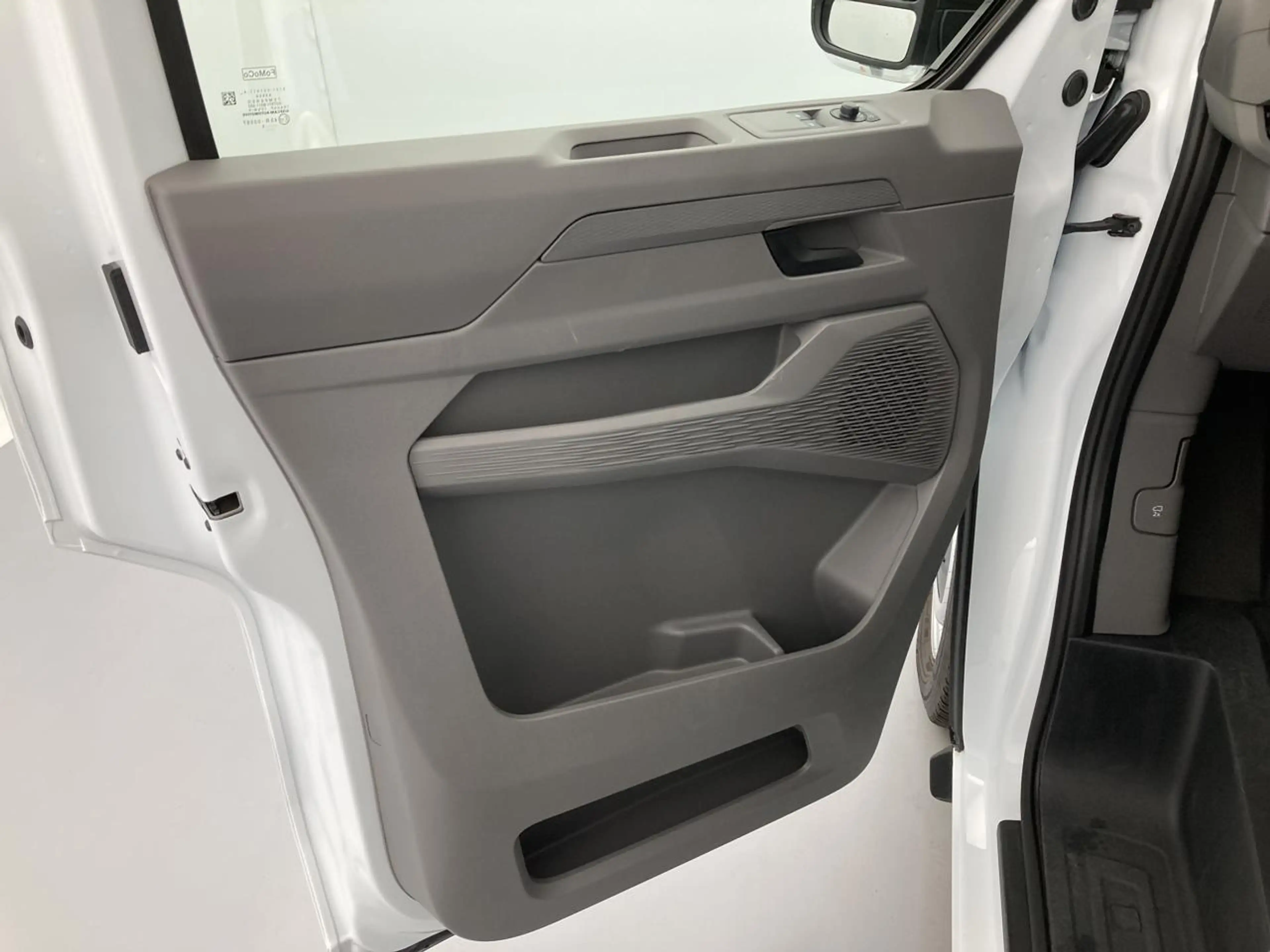 Volkswagen Transporter Transporter 2.0 TDI 110 — photo 13