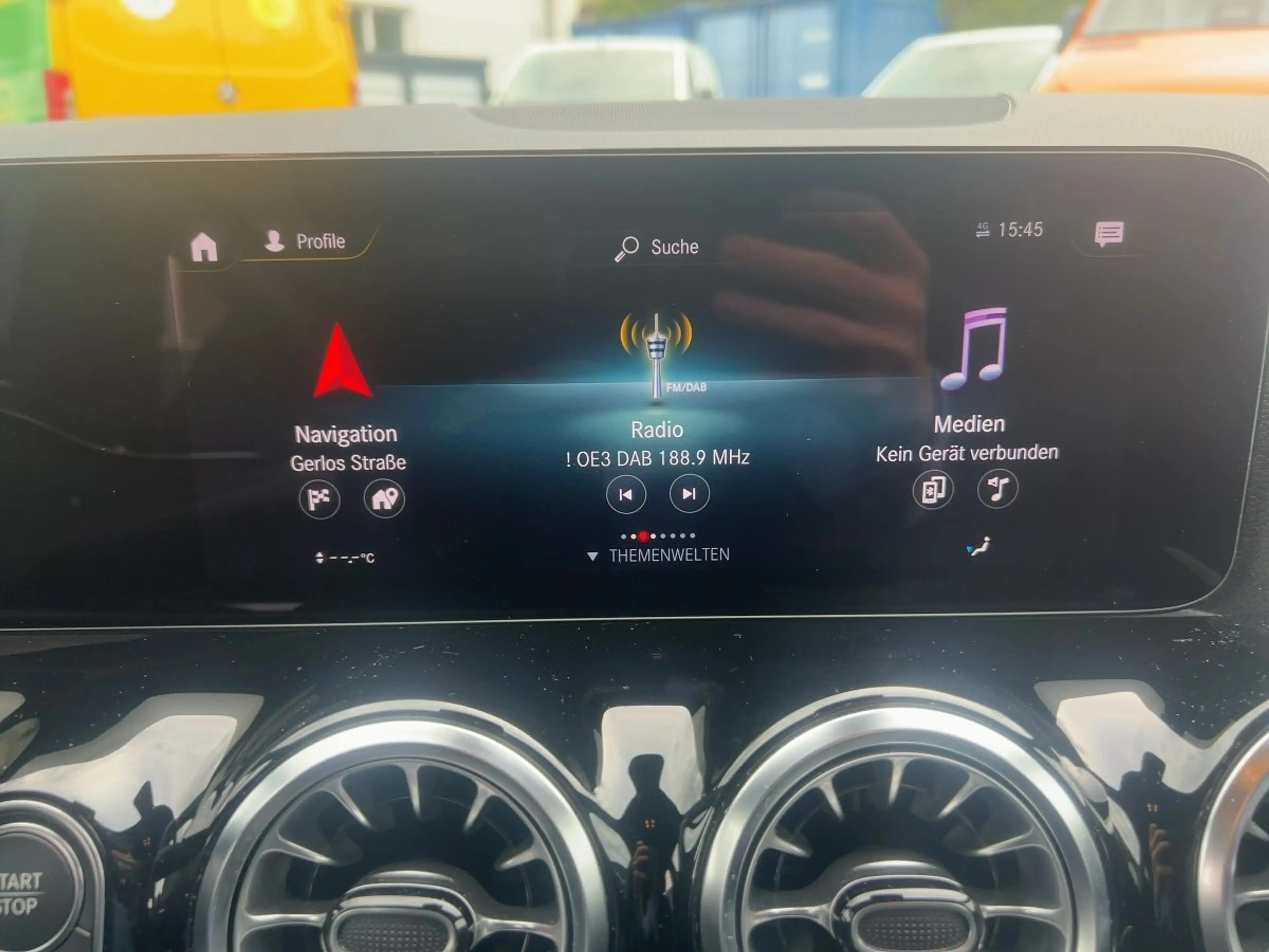 Mercedes-Benz EQA 300 4MATIC *AMG*Shz*LED*Ambi*eHeck*PTS*MBUX* — photo 9