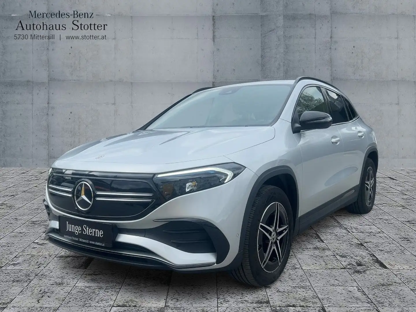 Mercedes-Benz EQA 300 4MATIC *AMG*Shz*LED*Ambi*eHeck*PTS*MBUX* Silber - 2
