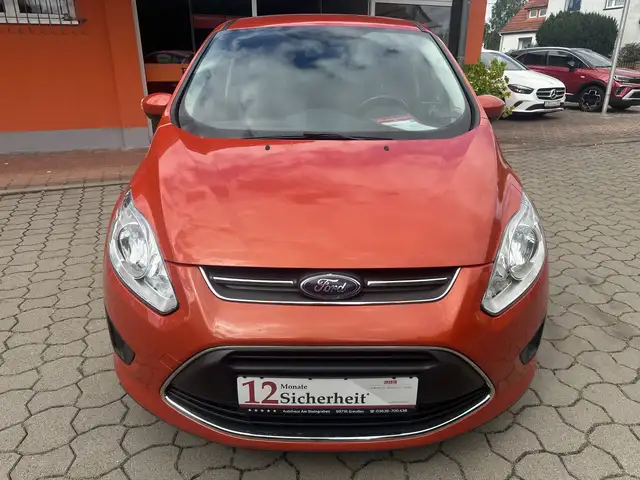 Ford C-Max view 2