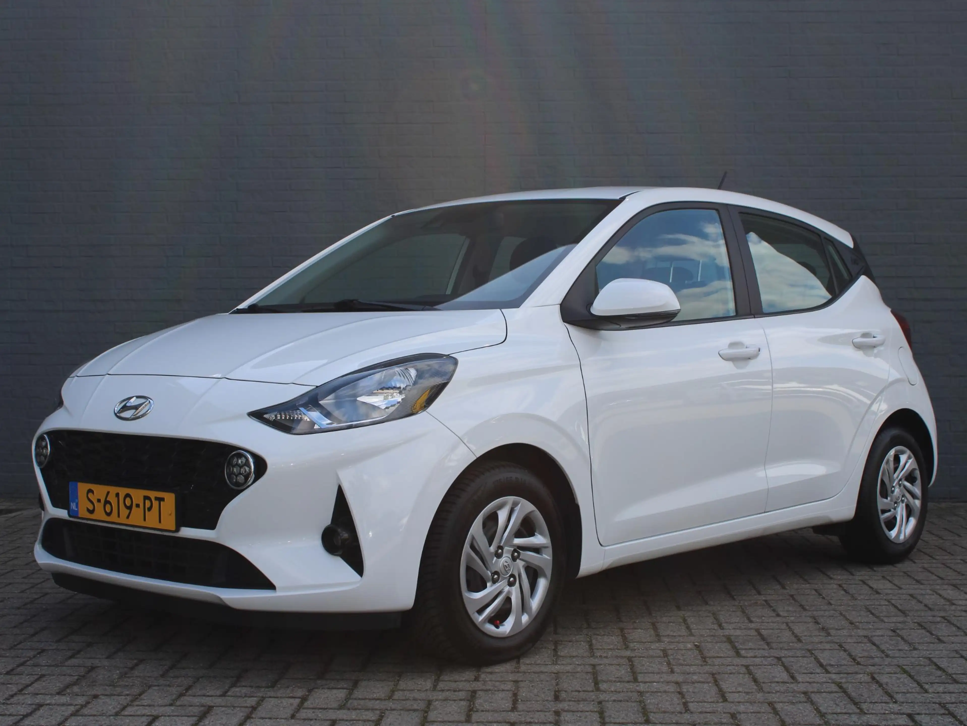 Hyundai i10 1.0 Comfort — photo 2