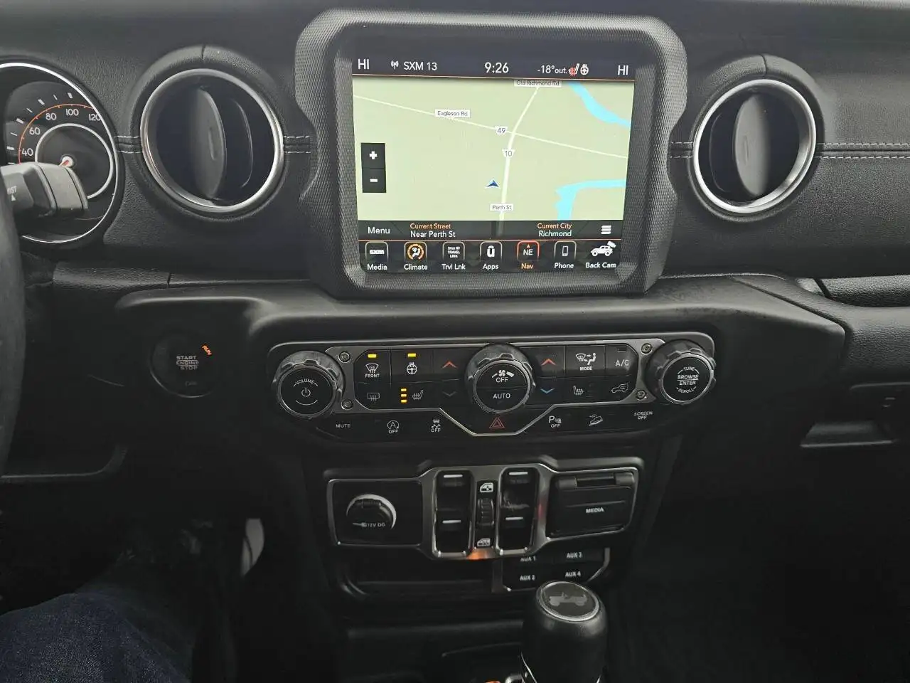 Jeep Wrangler photo Jeep Wrangler