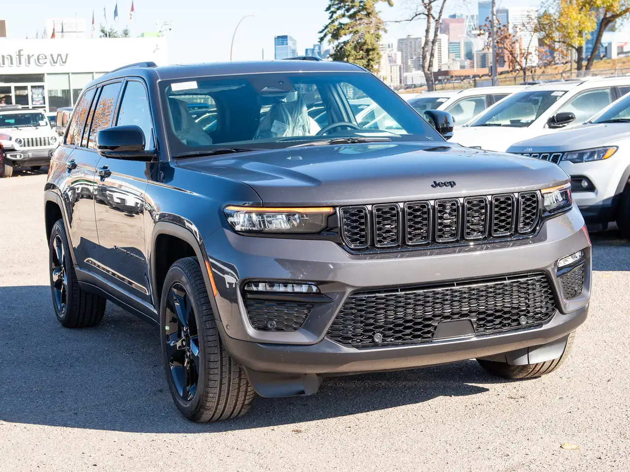 Jeep Grand Cherokee снимка Jeep Grand Cherokee