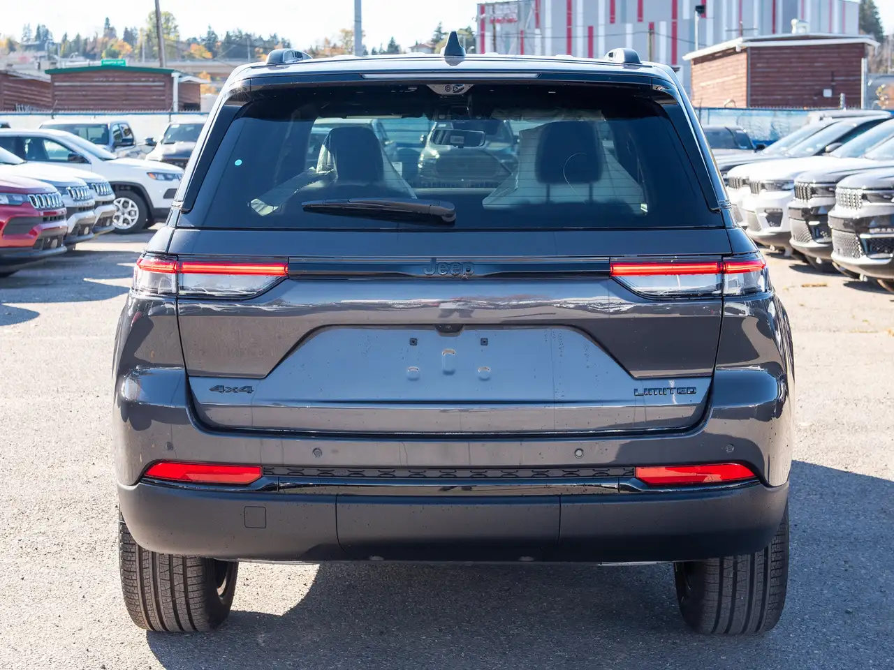 Jeep Grand Cherokee снимка Jeep Grand Cherokee