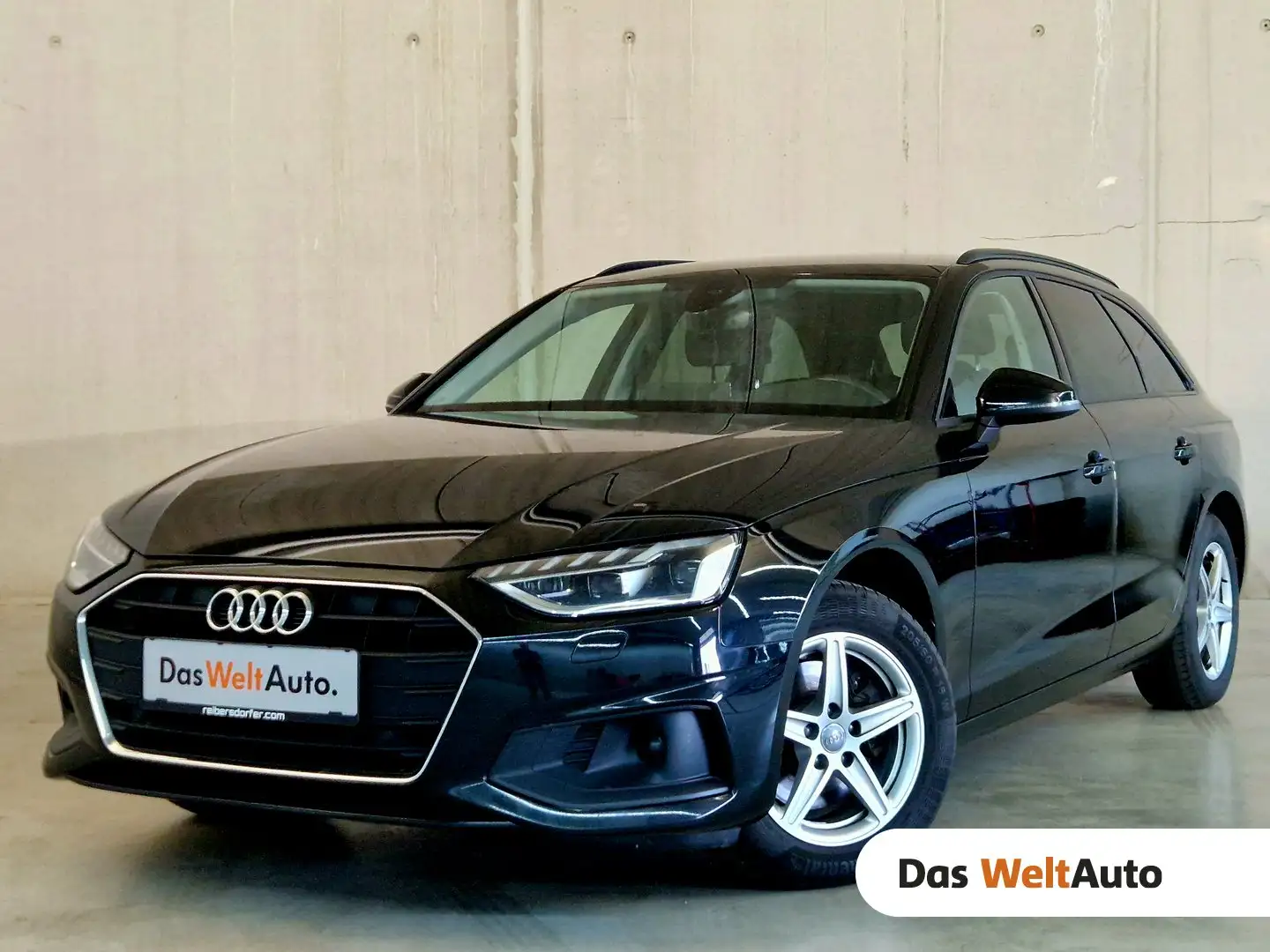 Audi A4 35 TDI Schwarz - 1