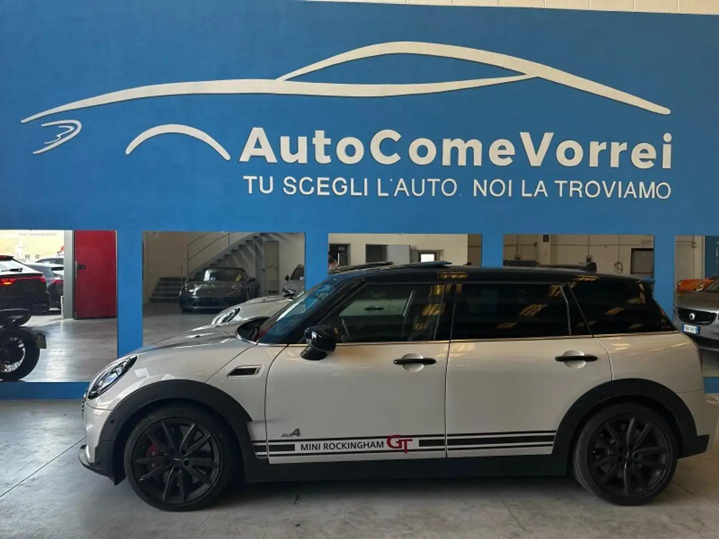 MINI John Cooper Works Clubman Mini 2.0 John Cooper Works Clubman Beige - 1