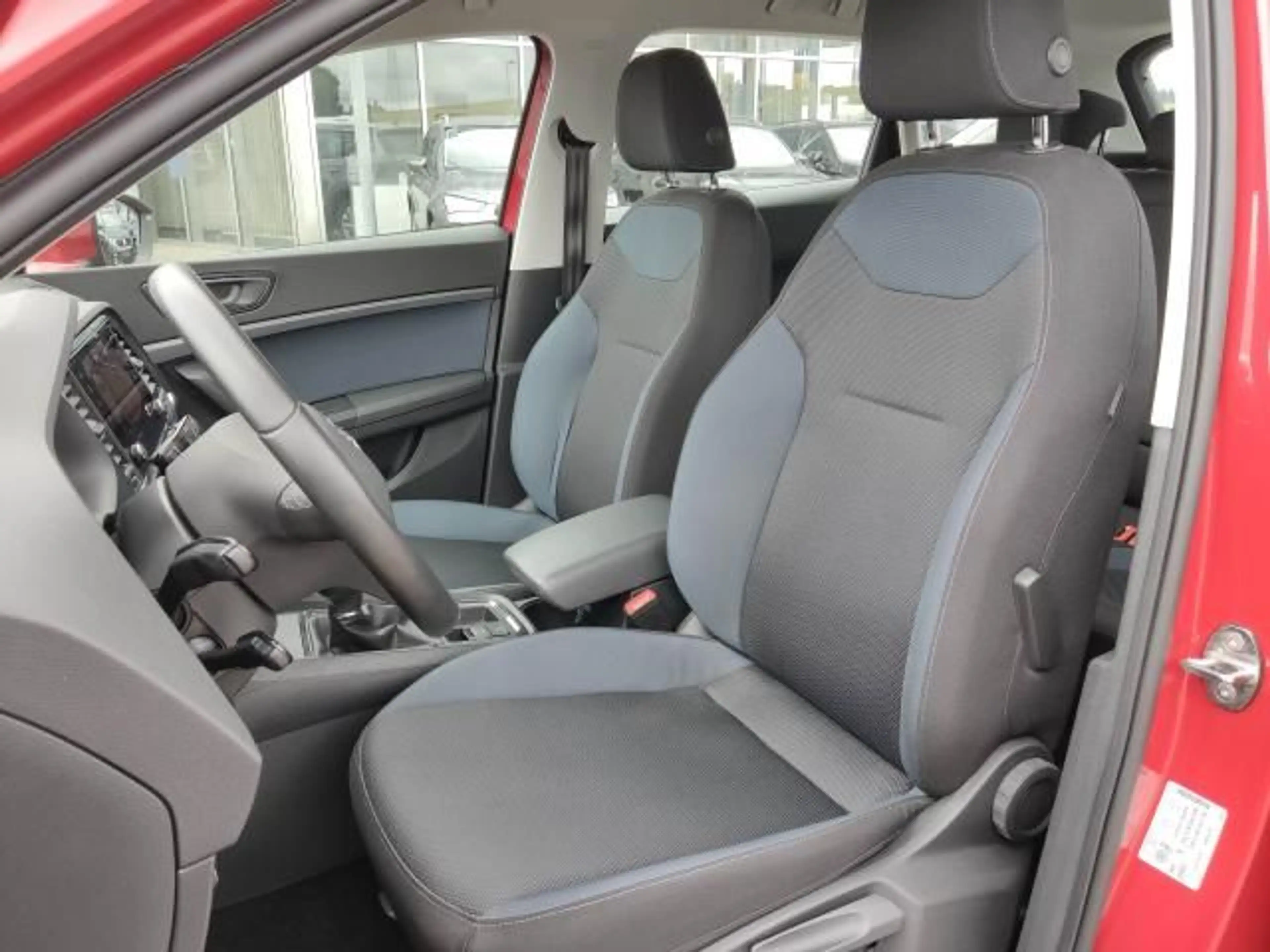 SEAT Ateca ATECA STYLE 1.5 TSI ACT NAVI SITZHEI. KAMERA AHK — photo 15