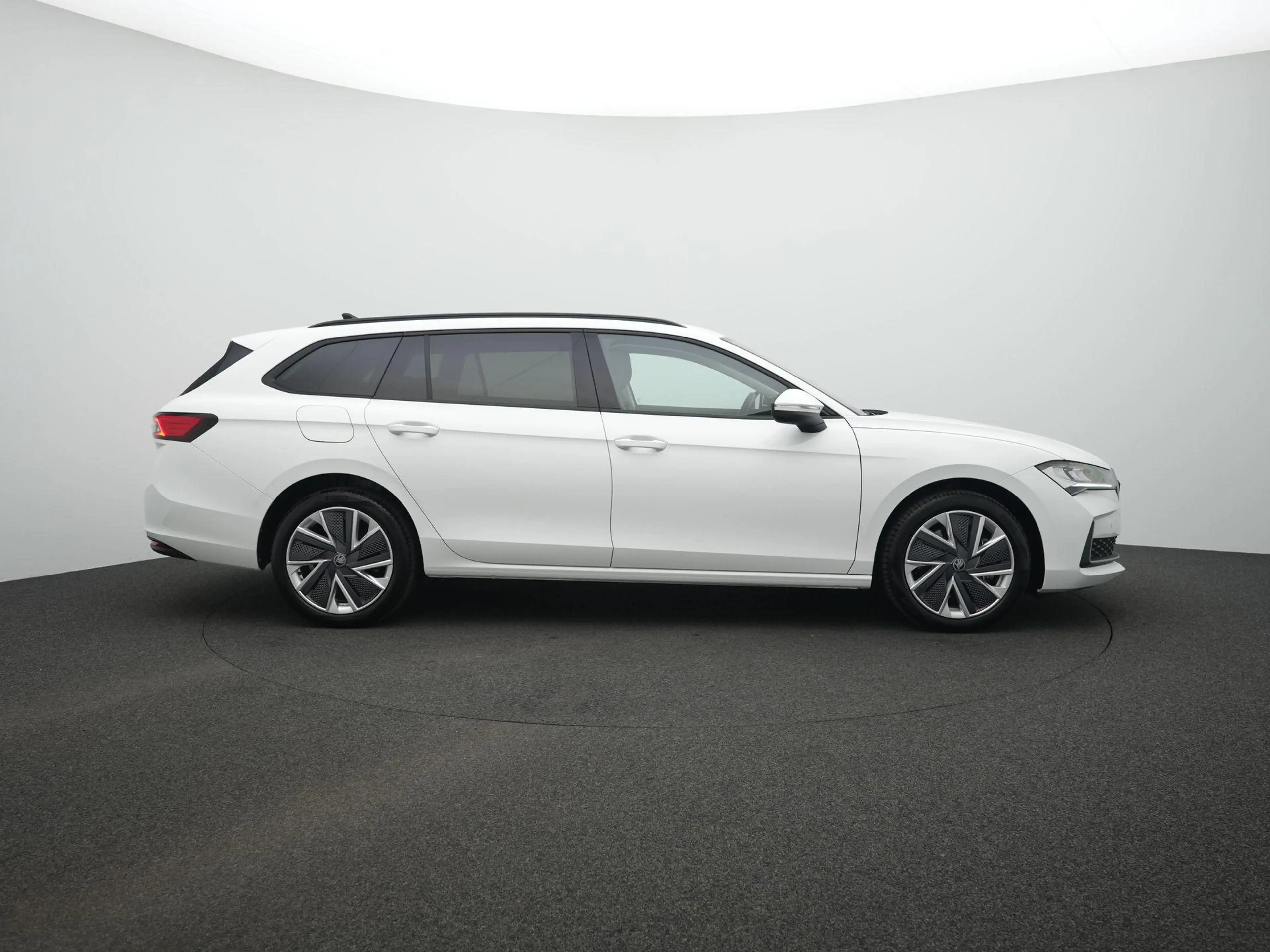 Skoda Superb 1.5 TSI 204pk PHEV Business Edition | Trekhaak | A — photo 4