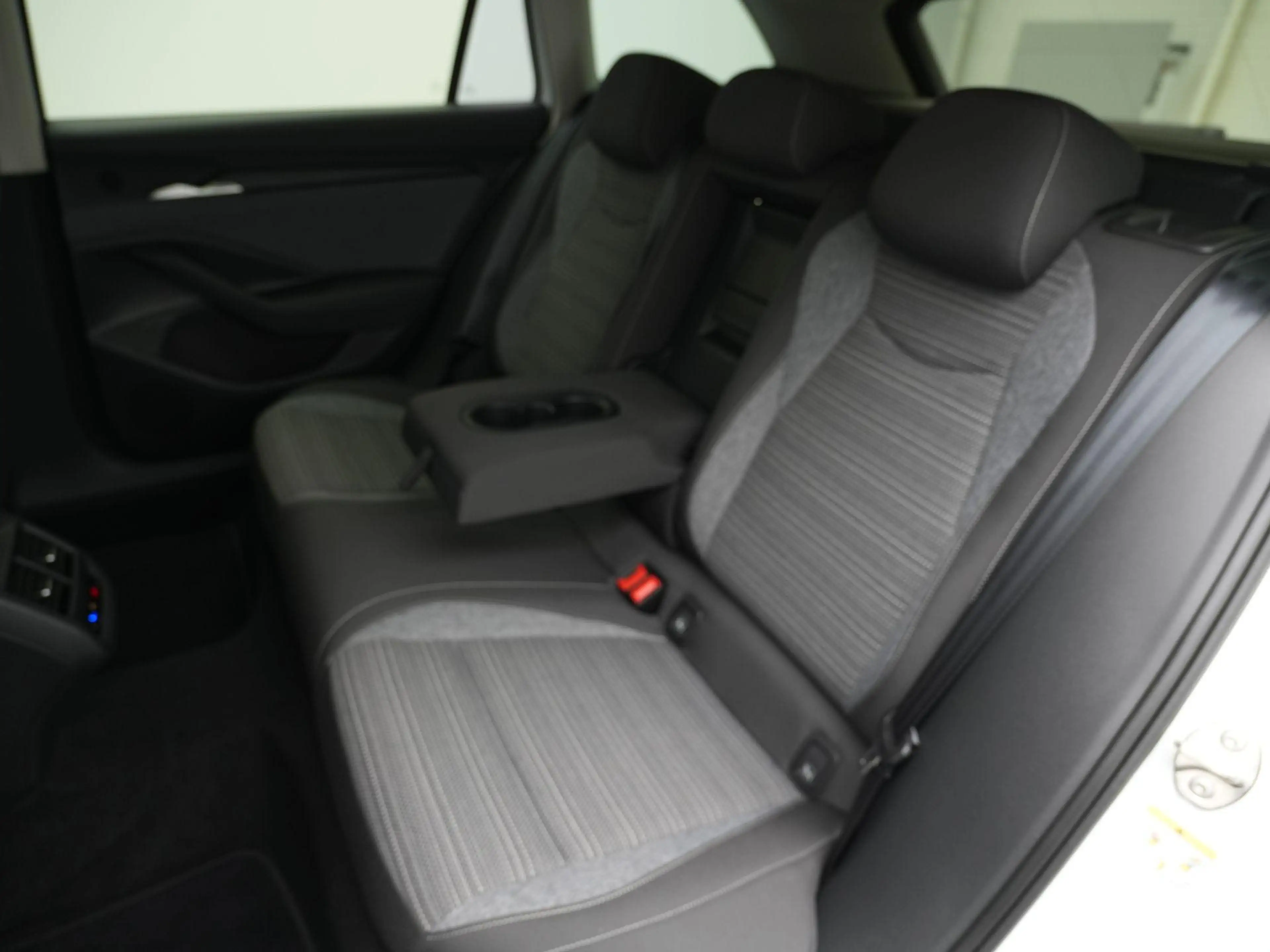 Skoda Superb 1.5 TSI 204pk PHEV Business Edition | Trekhaak | A — photo 9