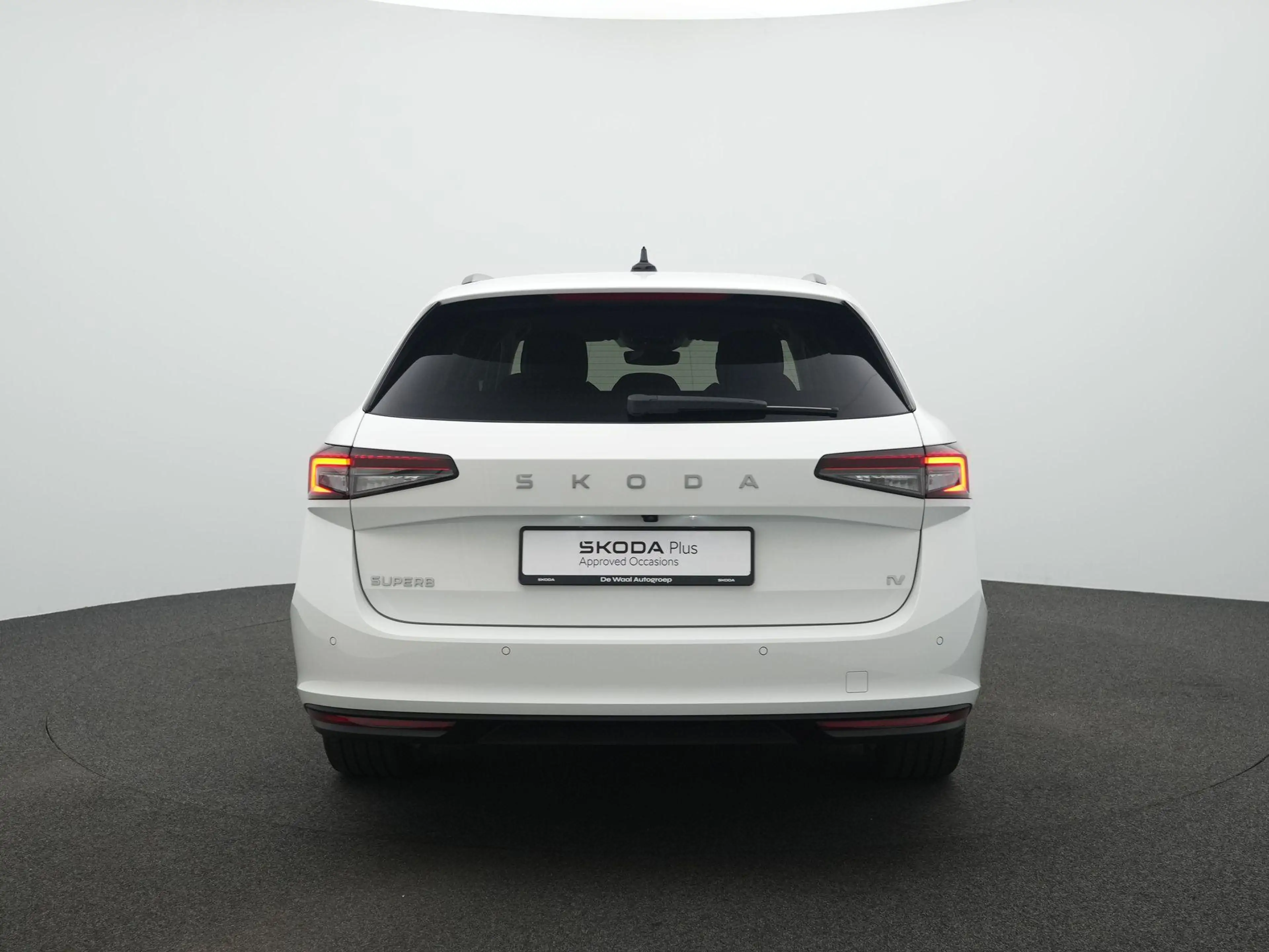 Skoda Superb 1.5 TSI 204pk PHEV Business Edition | Trekhaak | A — photo 6