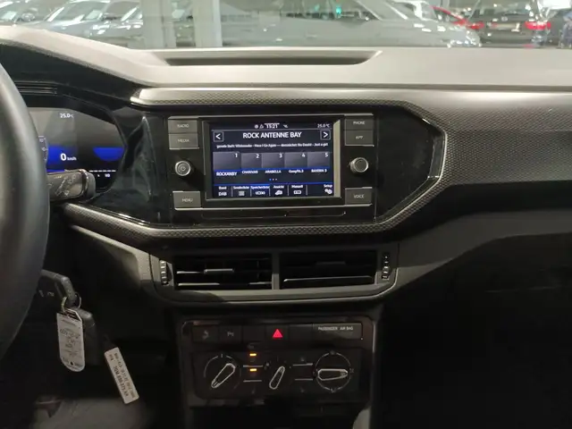 Volkswagen T-Cross view 12