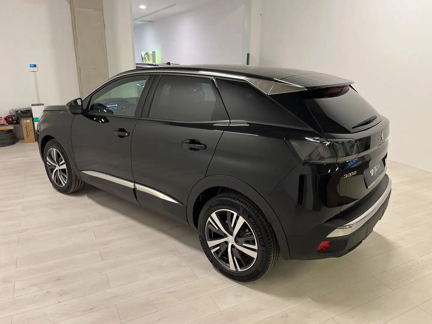 Peugeot 3008 1.5 bluehdi Allure Pack s&s 130cv eat8 Noir - 2