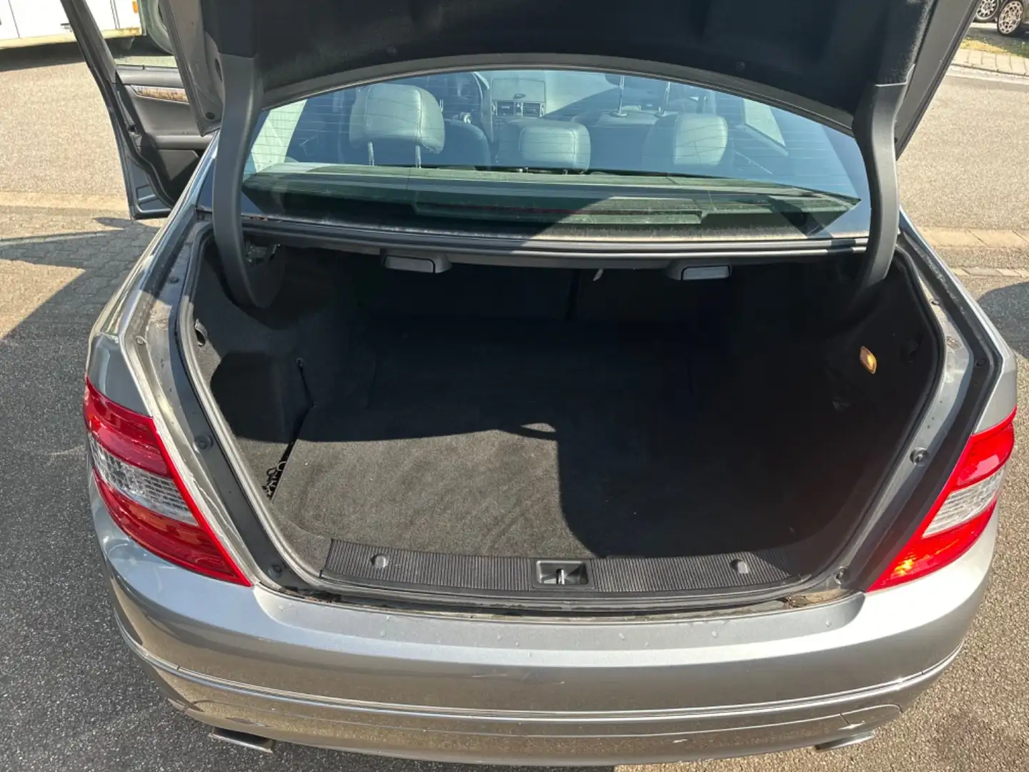 Mercedes-Benz C 230 C -Klasse Lim. C 230 TÜV 08/2026 Ezüst - 2