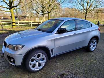 xDrive50i