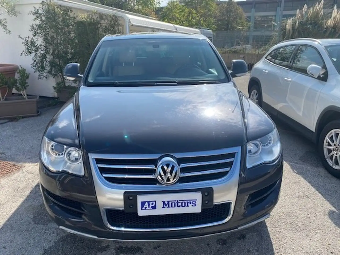 Volkswagen Touareg Touareg 3.0 V6 tdi Executive 240cv tiptronic dpf Grigio - 2