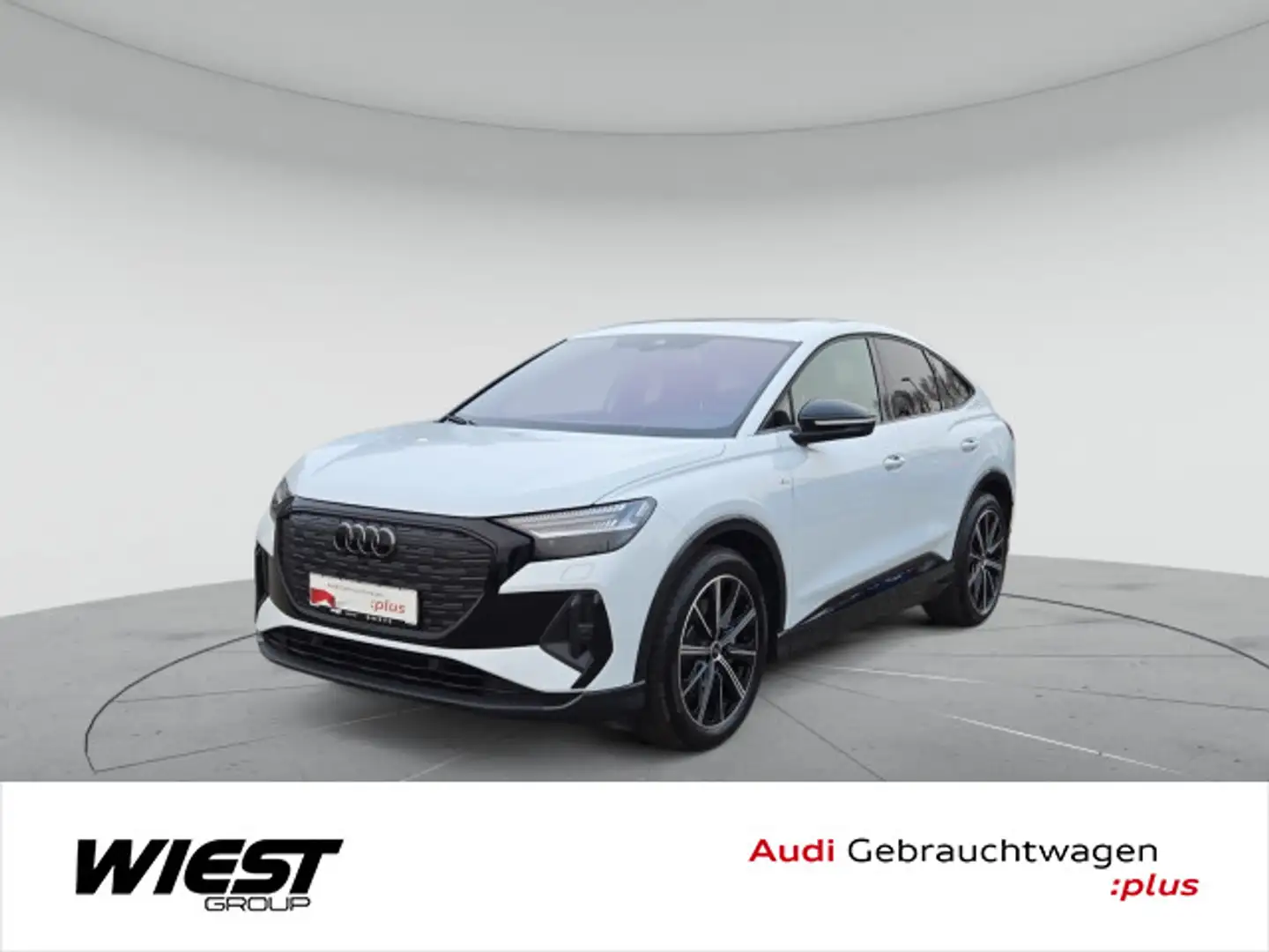 Audi Q4 e-tron Q4 Sportback 45 e-tron quattro, S LINE/AHK/WÄRME Blanc - 1