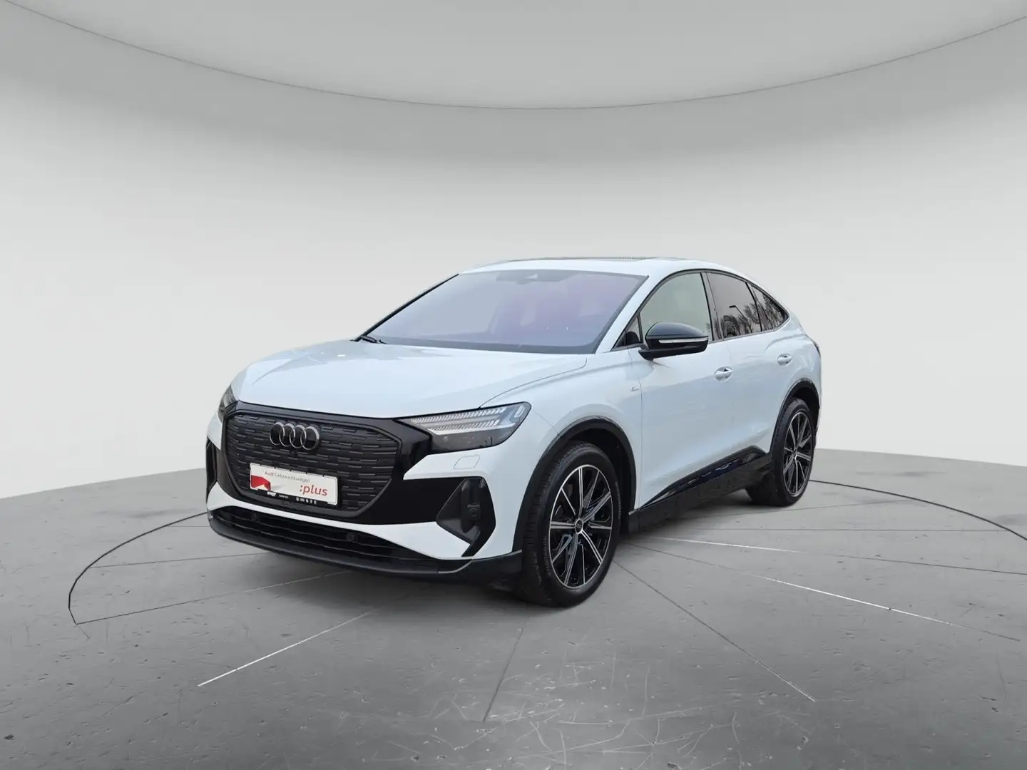 Audi Q4 e-tron Q4 Sportback 45 e-tron quattro, S LINE/AHK/WÄRME Blanc - 2