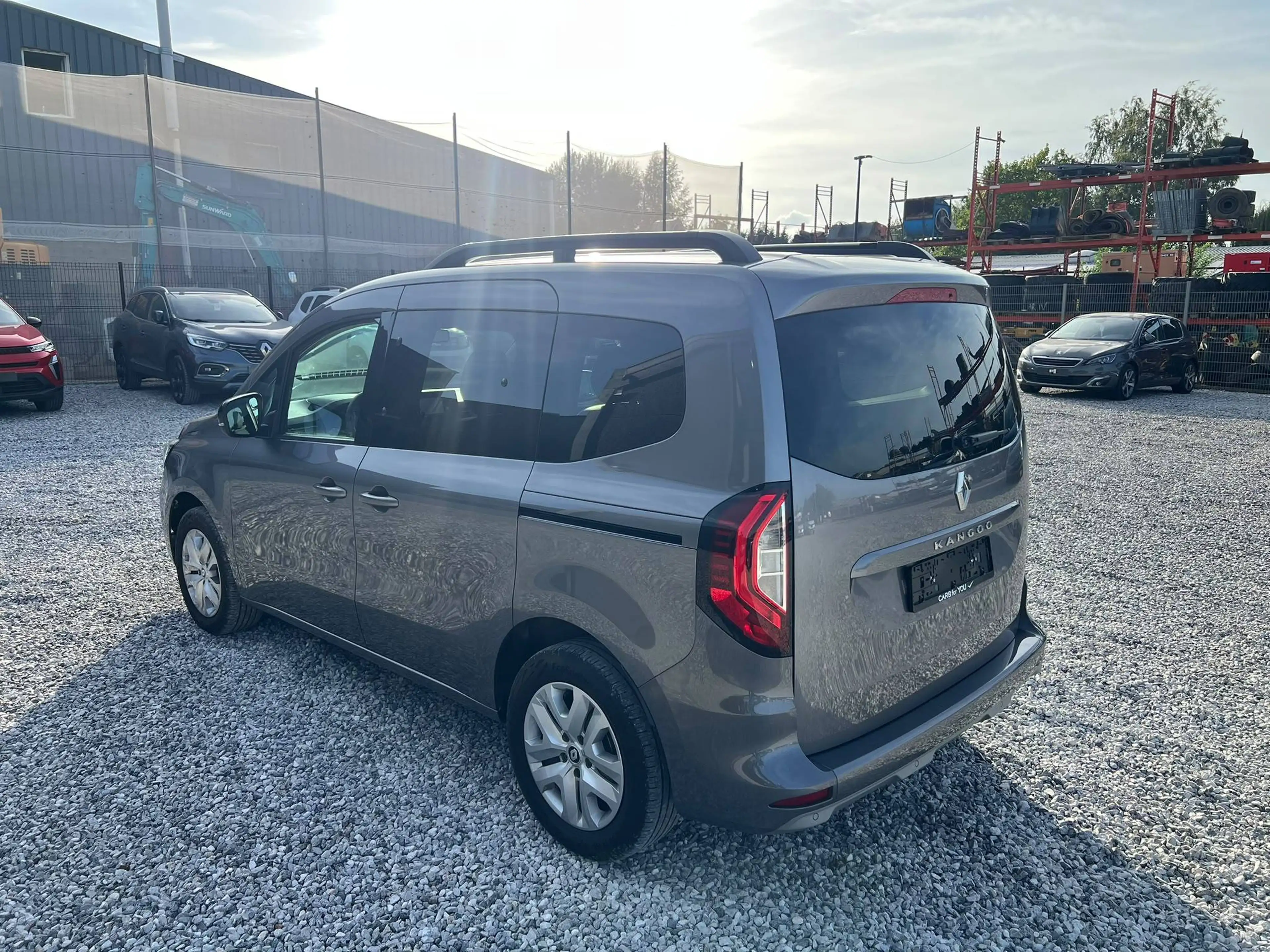 Renault Kangoo 1.3 TCe Equilibre Equilibre — photo 3