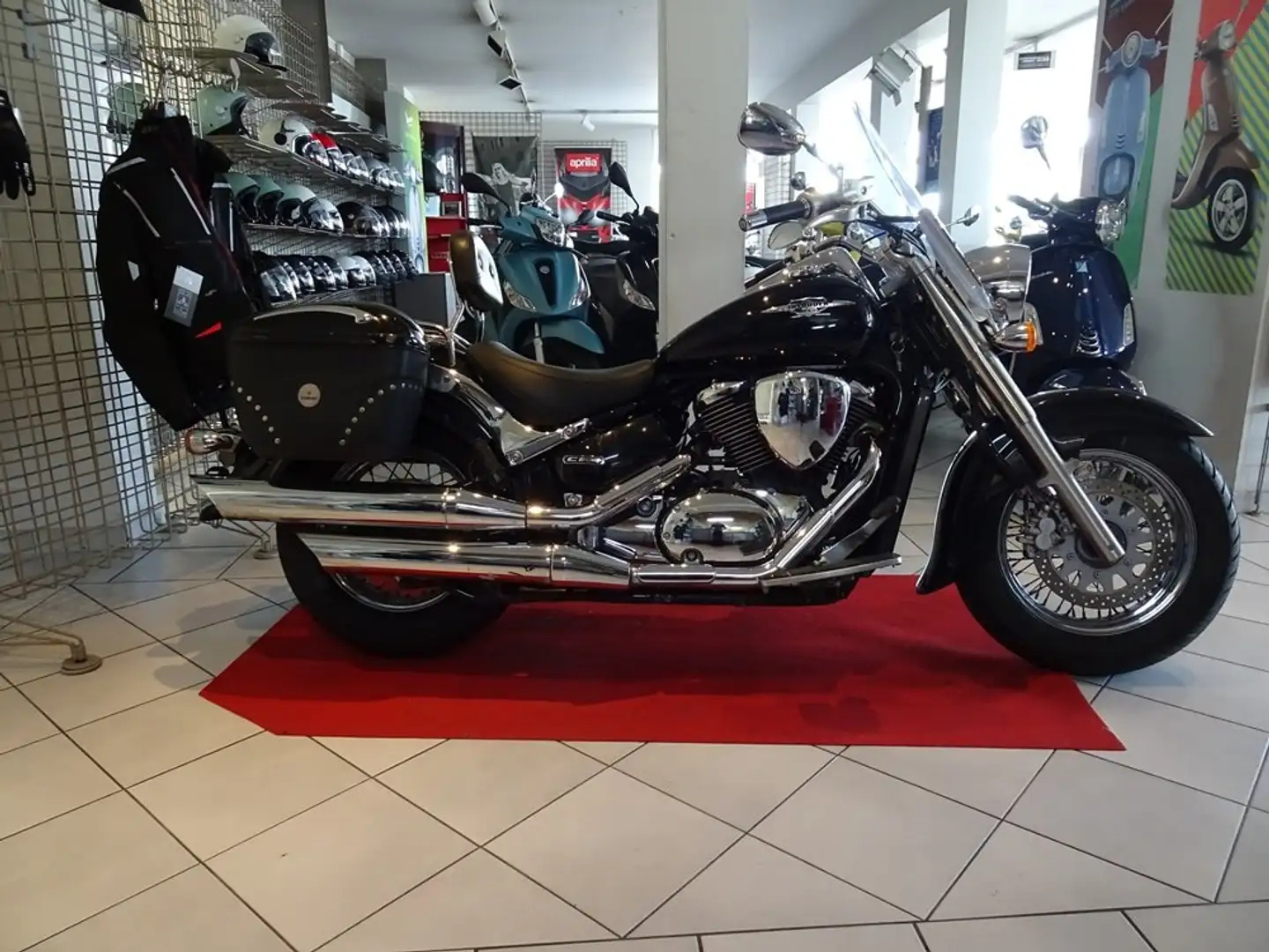 Suzuki VL 800 C Intruder Noir - 1