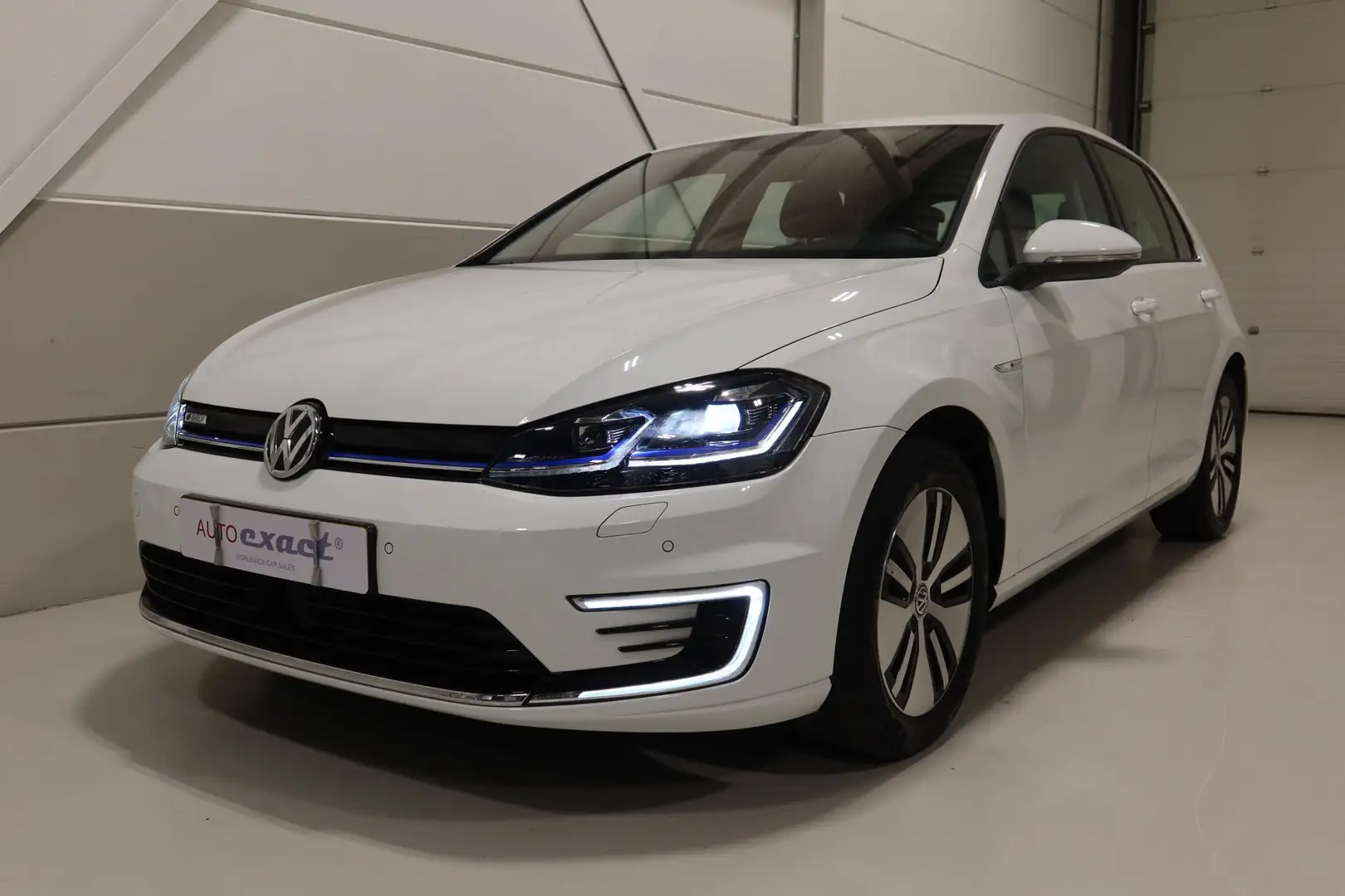 Volkswagen e-Golf E-DITION Wit - 1