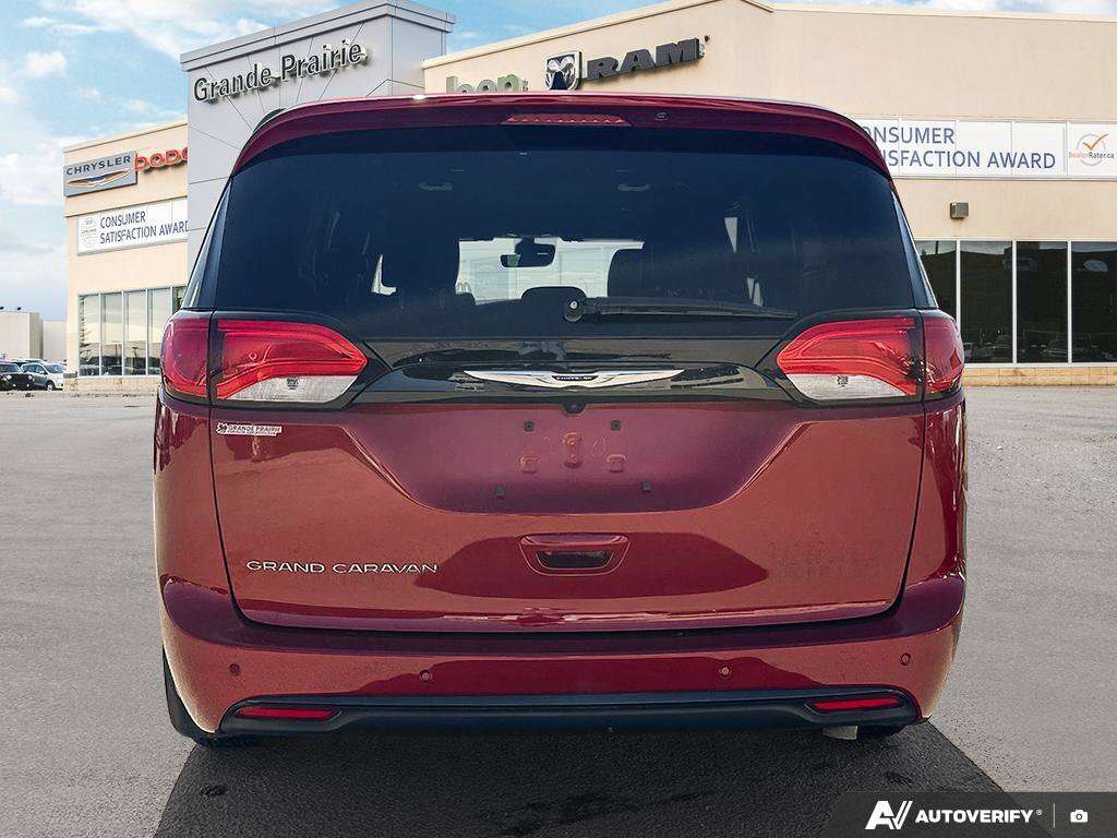 2026 Chrysler Grand Caravan SXT | Back-up Camera | Captain Chairs | Heated Sea — снимка 1