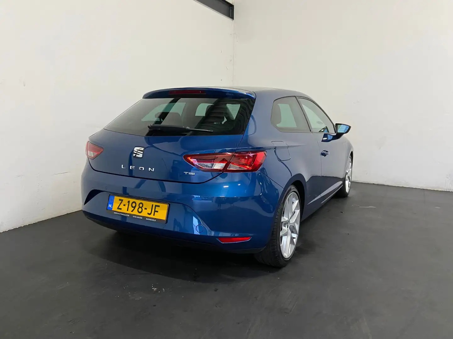 SEAT Leon SC 1.4 TSI FR Business Panoramadak! Blauw - 2