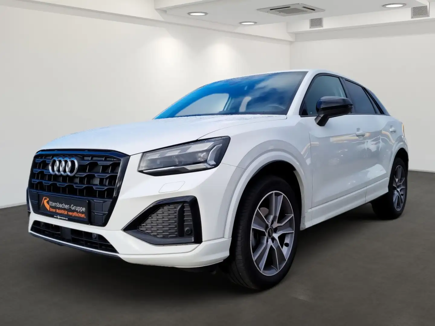 Audi Q2 advanced 30TDI Matrix LED Navi DAB Komfortkli Weiß - 2