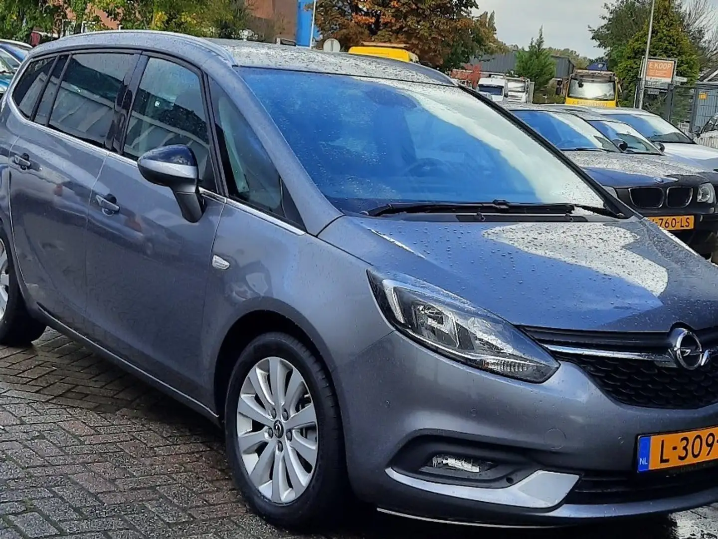 Opel Zafira Tourer 1.4 T. Onl. Edition 7 persoons automaat Grey - 1
