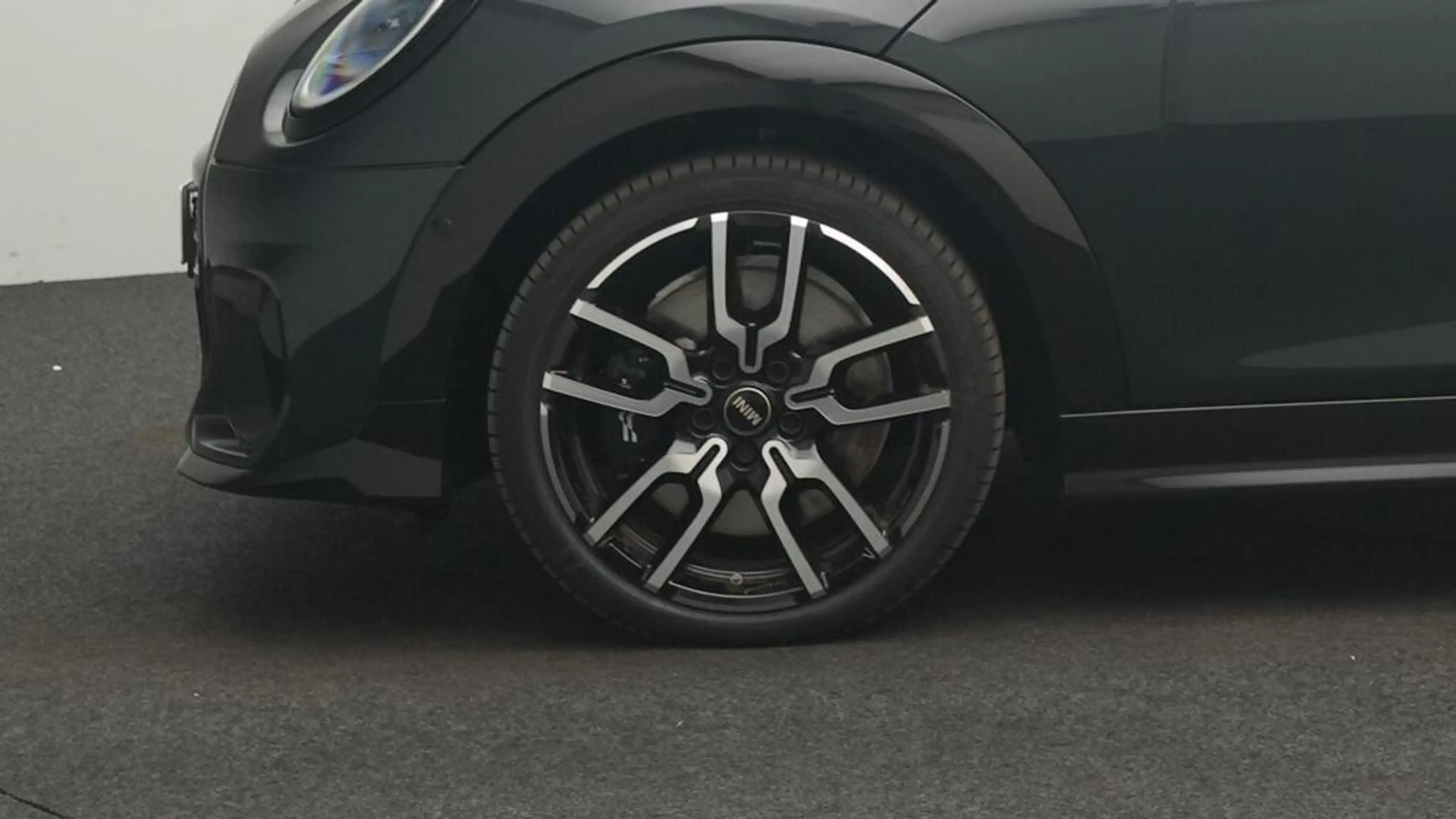 MINI Cooper S John Cooper Works Trim — photo 10