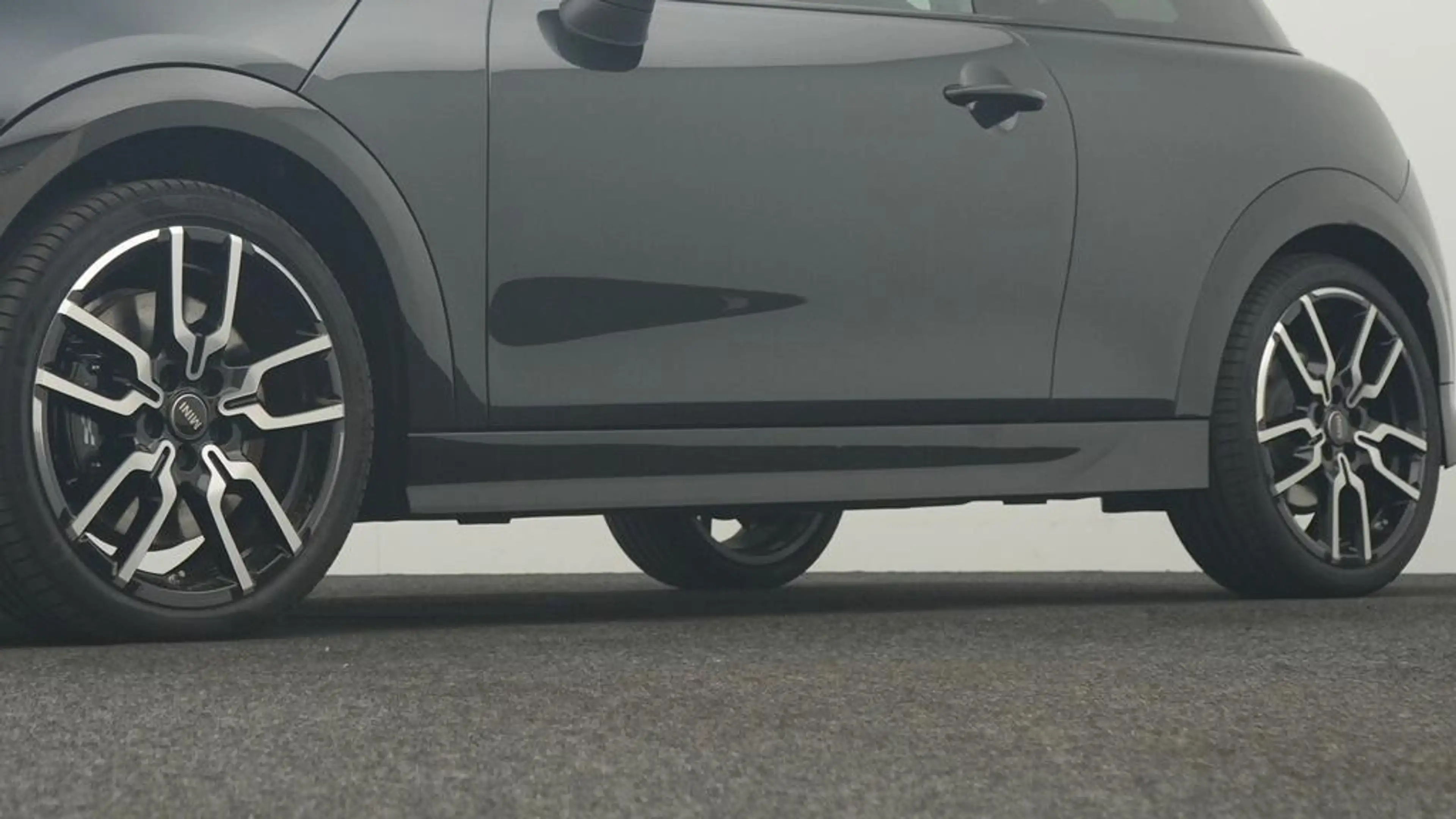 MINI Cooper S John Cooper Works Trim — photo 15