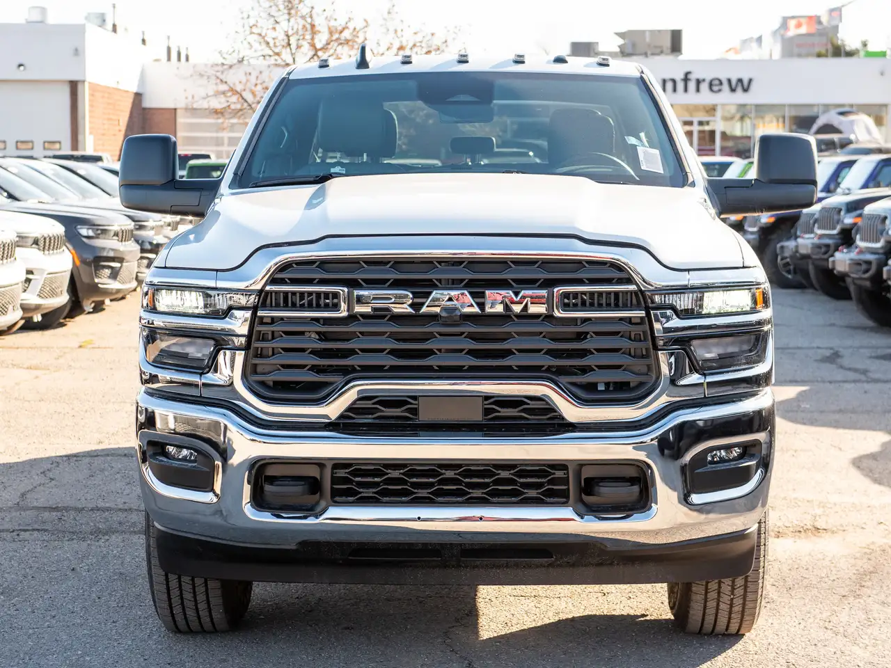 RAM 2500 снимка RAM 2500