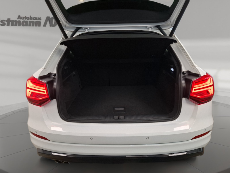 Audi Q2 35 TFSI sport S-Line LED Pano SHZ LM Navi — photo 14
