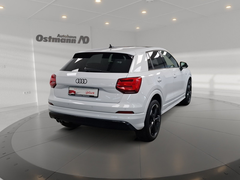 Audi Q2 35 TFSI sport S-Line LED Pano SHZ LM Navi — photo 3