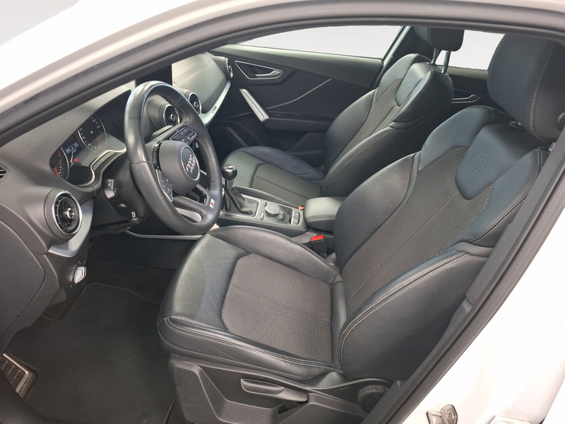 Audi Q2 35 TFSI sport S-Line LED Pano SHZ LM Navi — photo 6