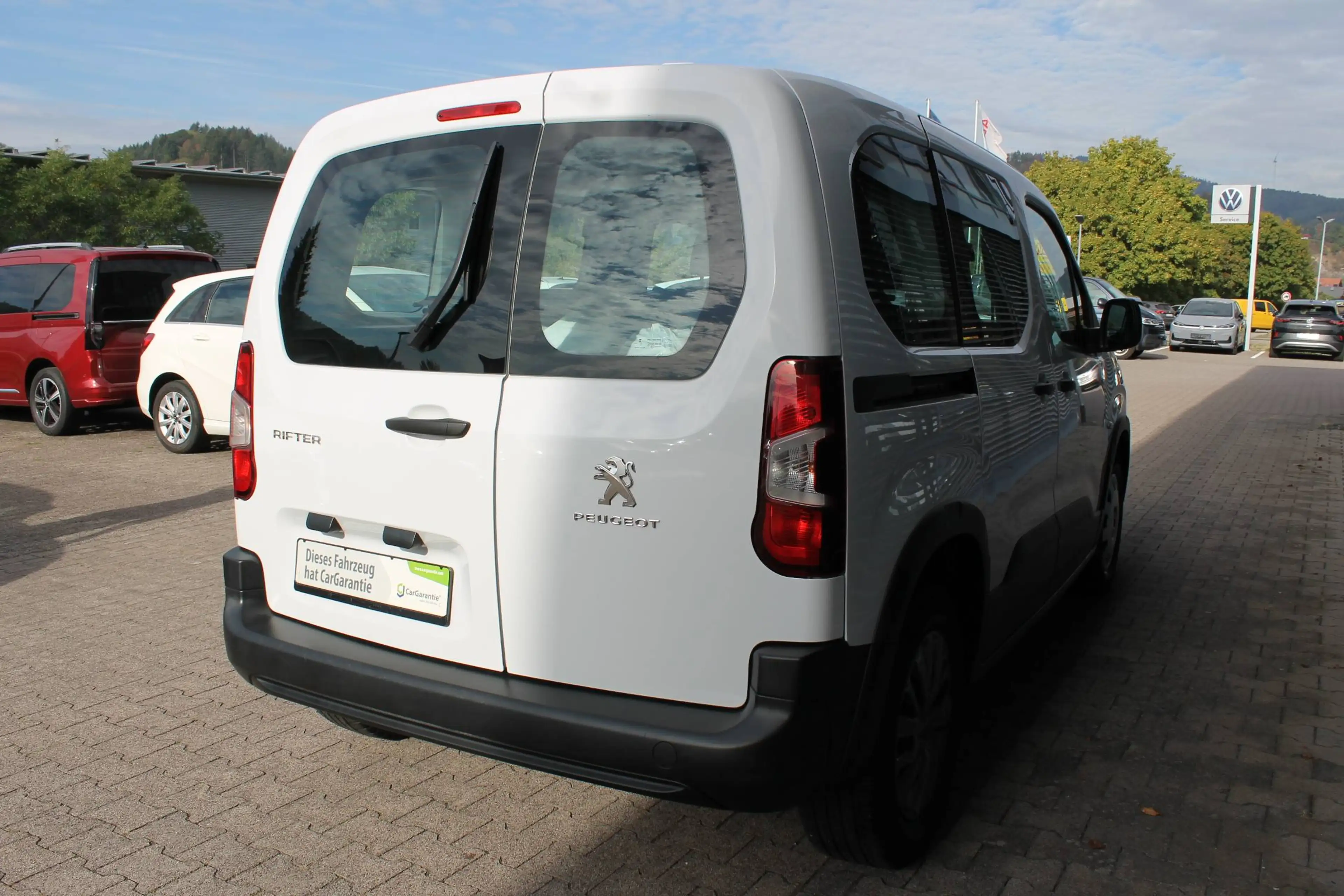 Peugeot Rifter 1.5 BlueHDi Active Pack N1 L1 — photo 8