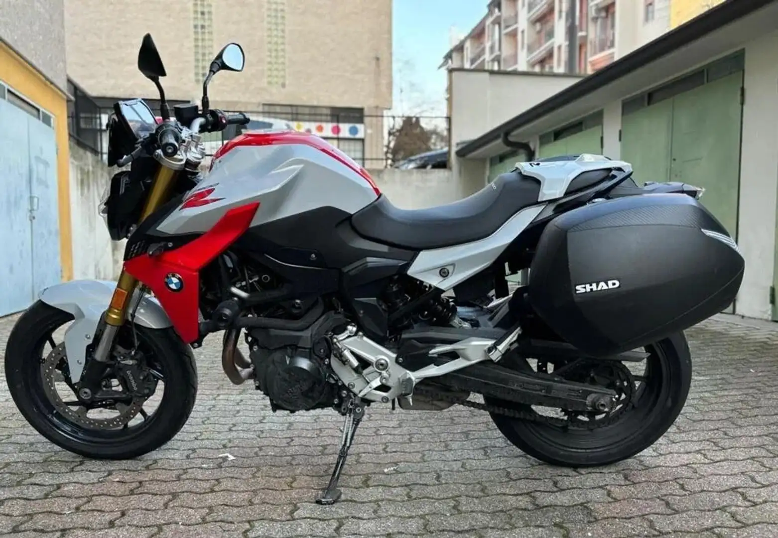 BMW F 900 R Rosso - 1