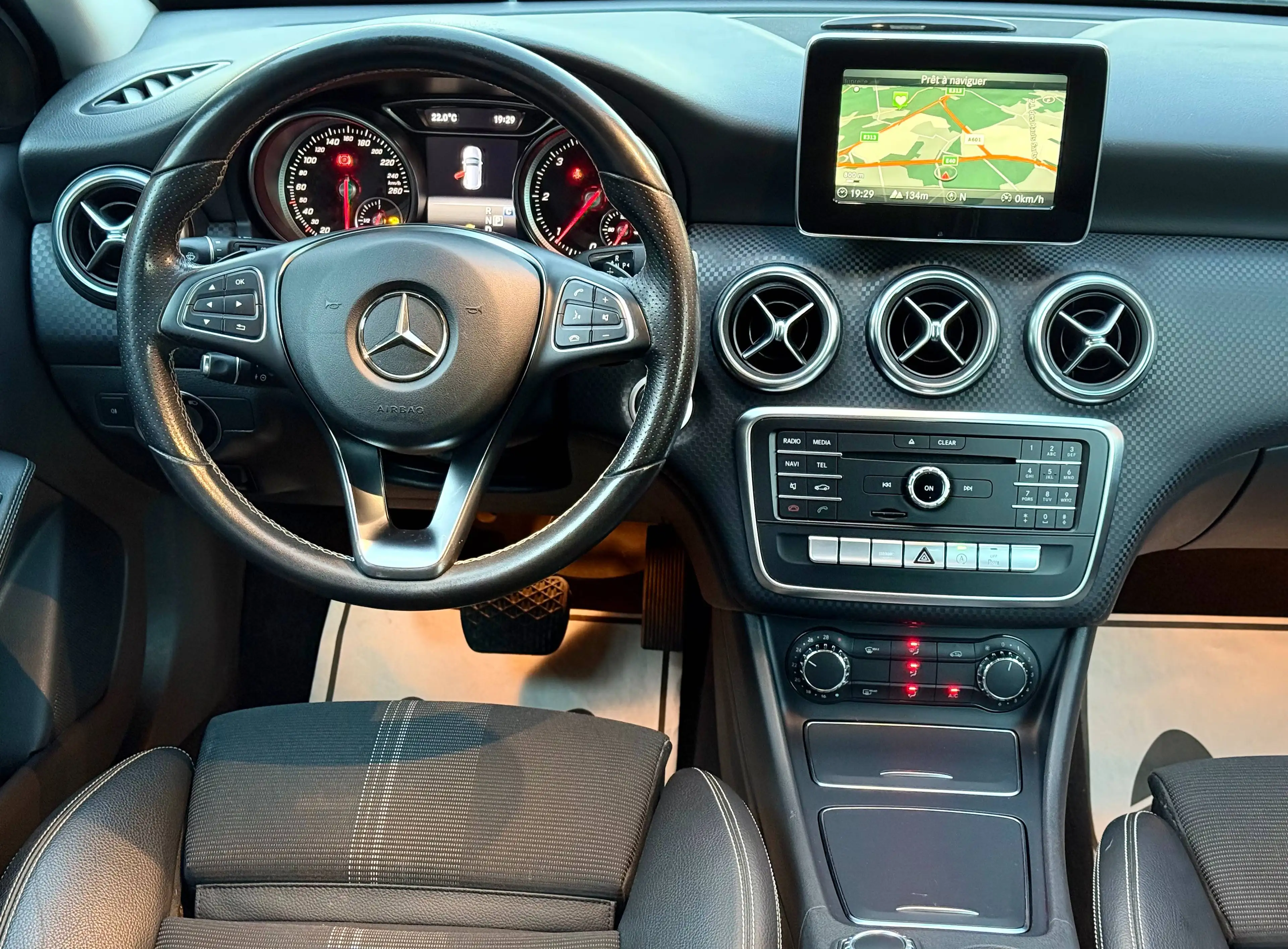 Mercedes-Benz A 180 d *AUTOMATIQUE*GPS*LED*CRUISE*GARANTIE 12MOIS — photo 20