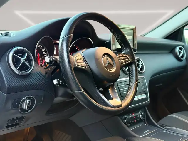 Mercedes-Benz A-Class view 10