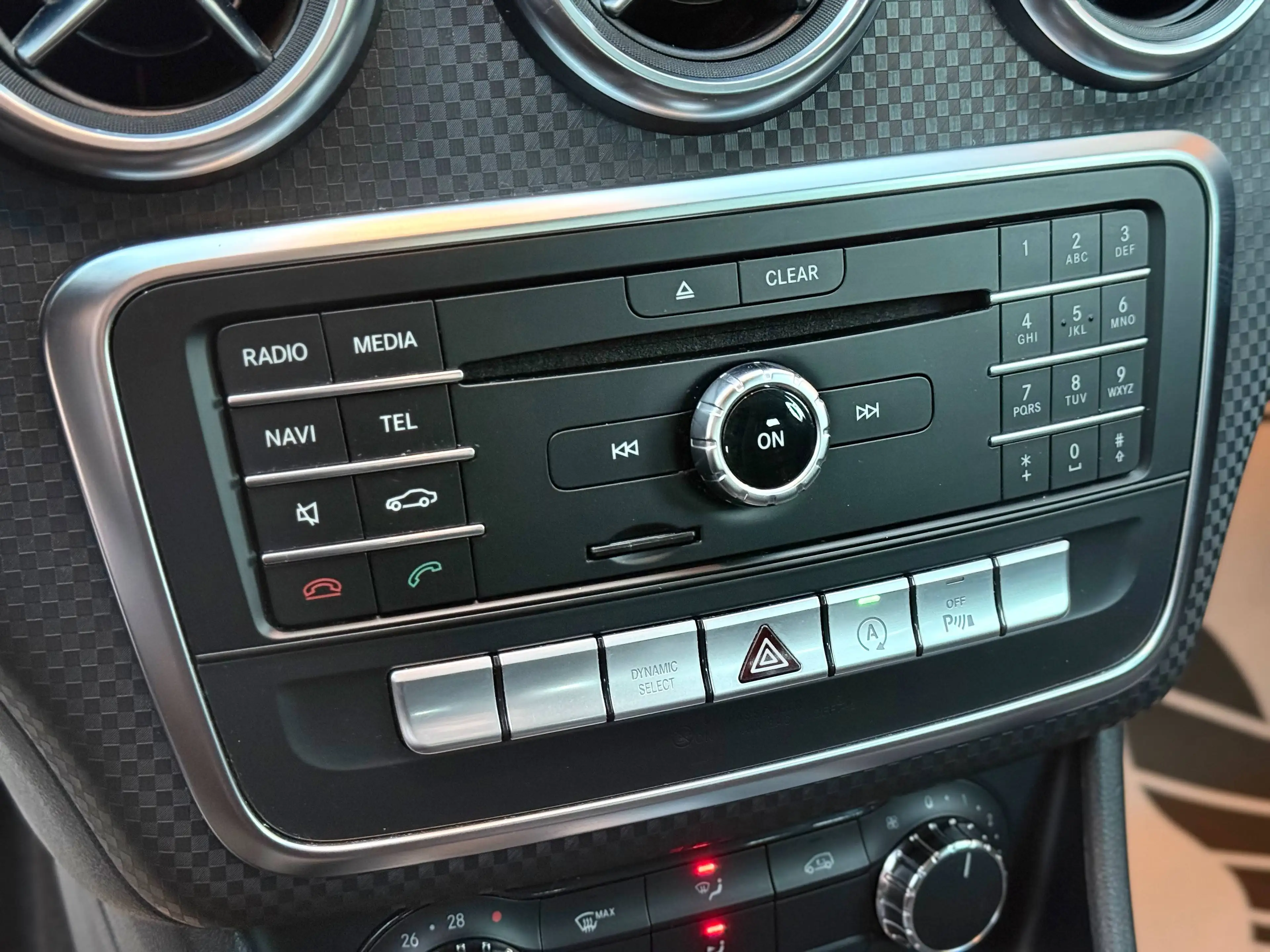 Mercedes-Benz A 180 d *AUTOMATIQUE*GPS*LED*CRUISE*GARANTIE 12MOIS — photo 18