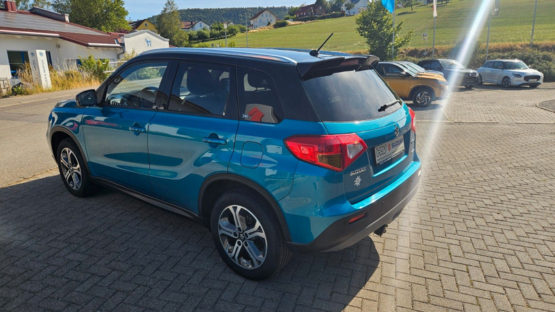 Suzuki Vitara 1.6 Comfort+ 4x4 — photo 4