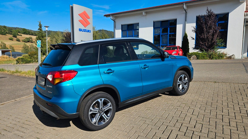 Suzuki Vitara 1.6 Comfort+ 4x4 — photo 2