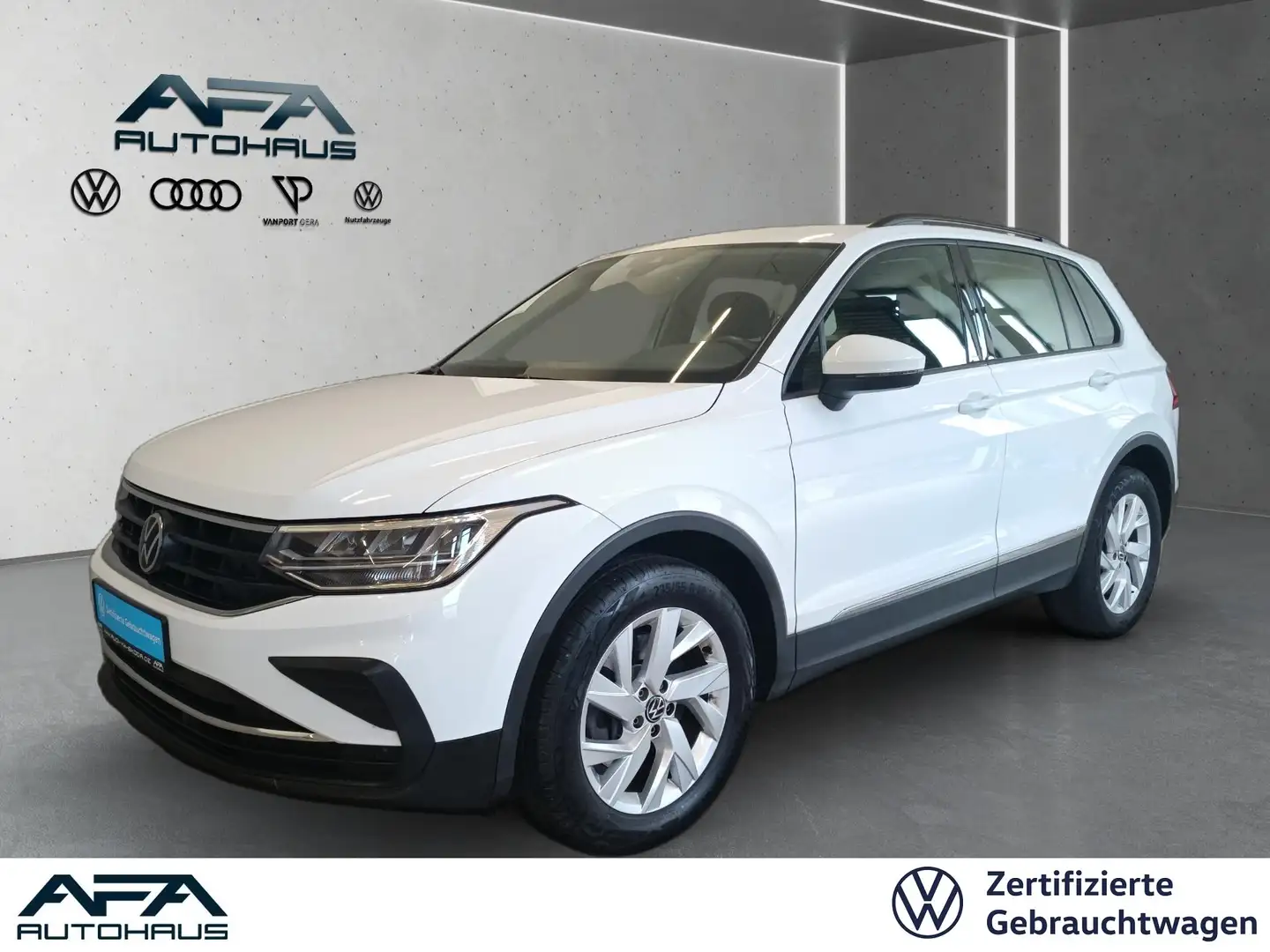 Volkswagen Tiguan 2,0 TDI Life 4Motion DSG AHK*Navi*LED*ACC Wit - 1