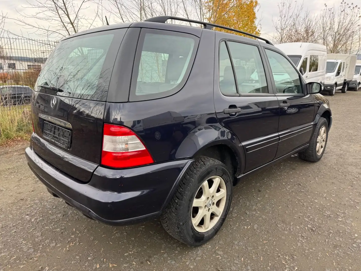 Mercedes-Benz ML 270 CDI AHK*Xenon*Leder*SDACH*SHZ*eleSitze Blau - 2