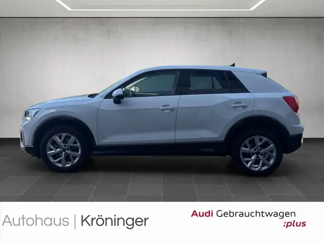 Audi Q2 view 3