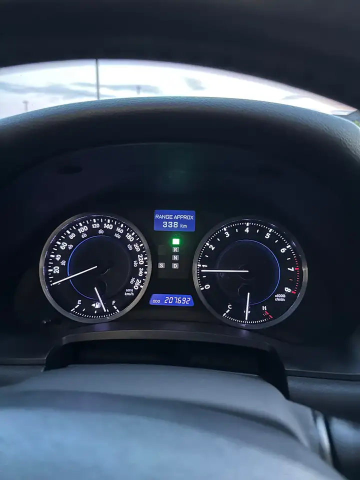 Lexus IS снимка Lexus IS