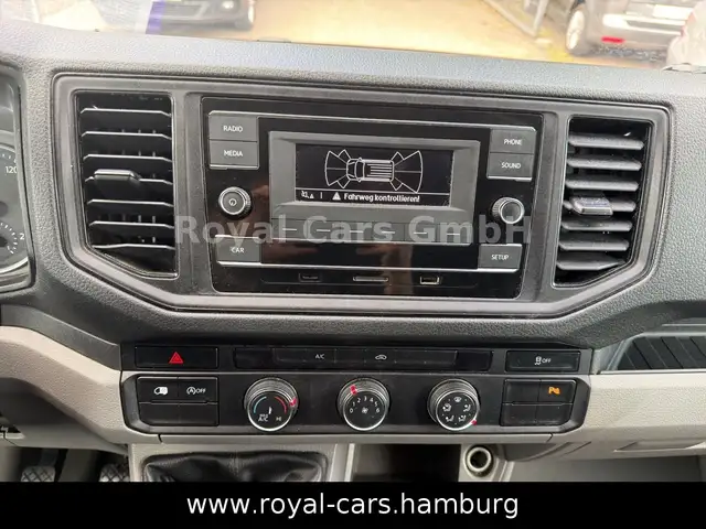 Volkswagen Crafter view 13
