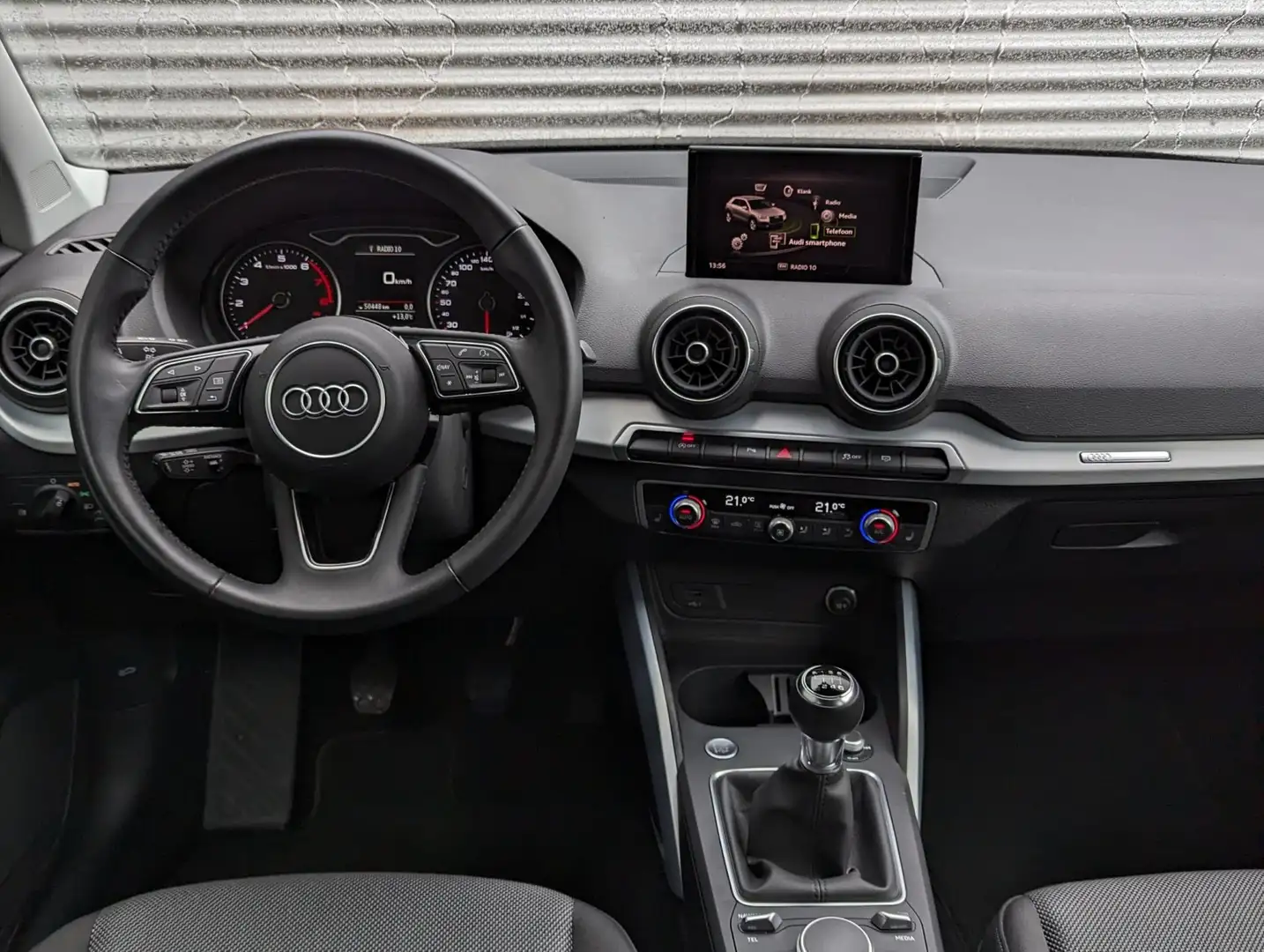 Audi Q2 30 TFSI Sport |ACC|Stoelverw.|CarPlay/AndroidAuto Zwart - 2