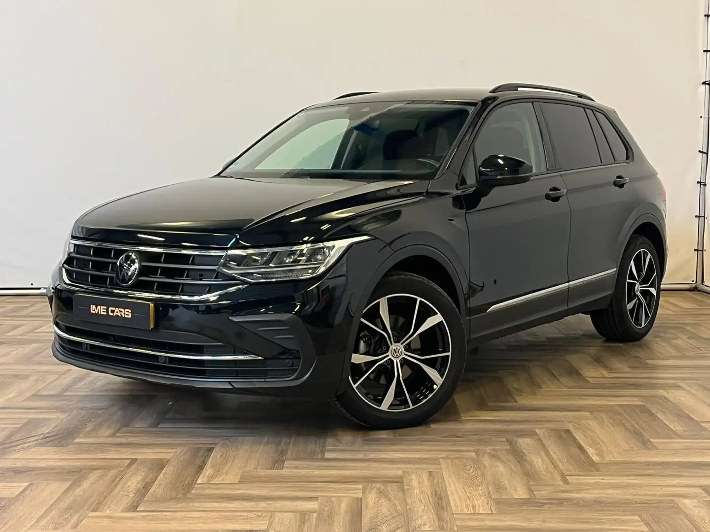 Volkswagen Tiguan 1.5 TSI Elegance|AUTOMAAT|INRUIL MOGELIJK Noir - 1