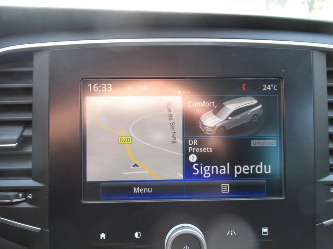 Renault Megane Berline — photo 16