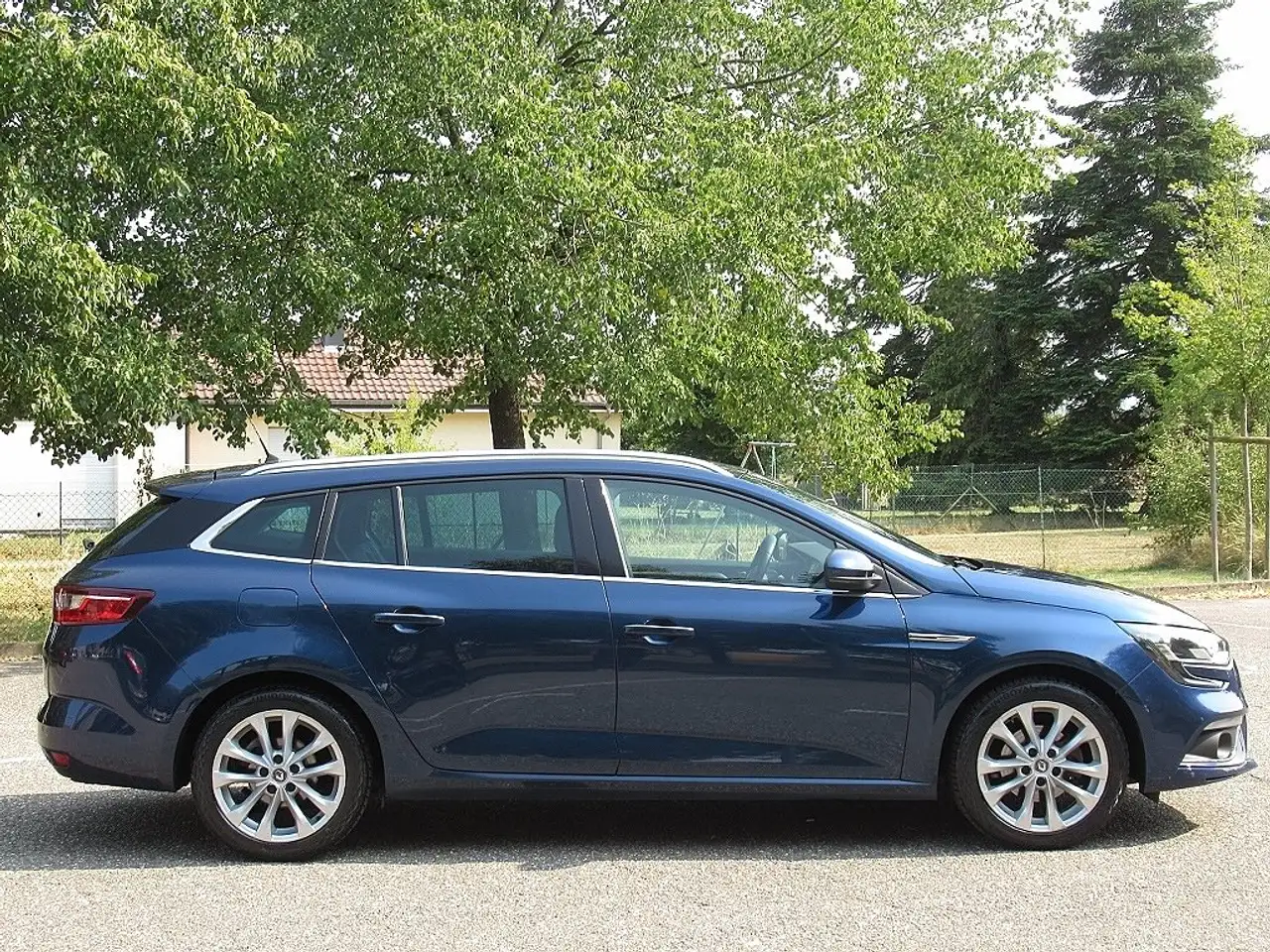Renault Megane Berline — photo 4